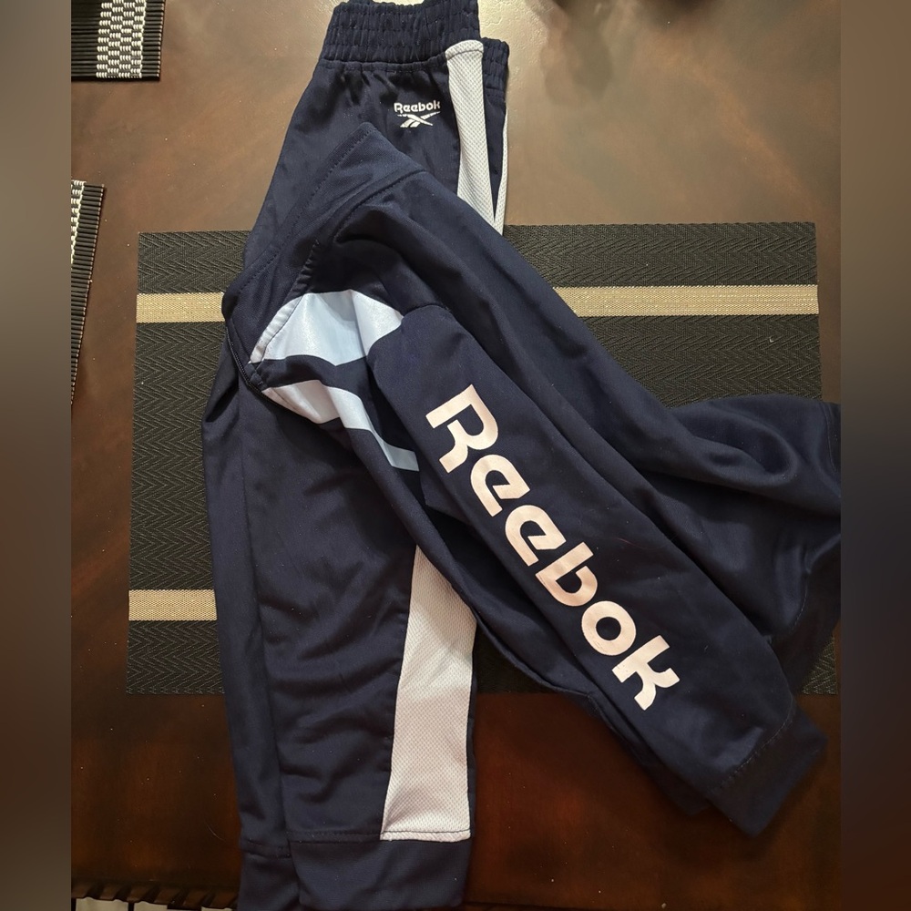 Little Boy 2pc Reebok Outfit ￼